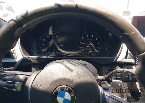 2018 BMW 330I xDrive z USA, uszkodzony, nr VIN WBA8K3C51JA483741